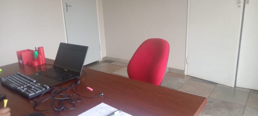 Commercial Property for Sale in Flamwood North West